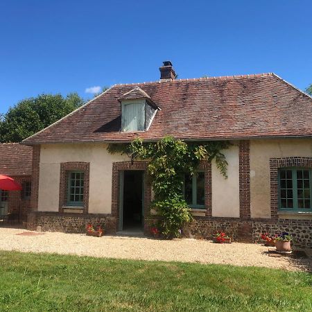 Le Rucher Bois-Normand-près-Lyre Exterior foto